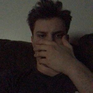 Meet your Posher, Christian